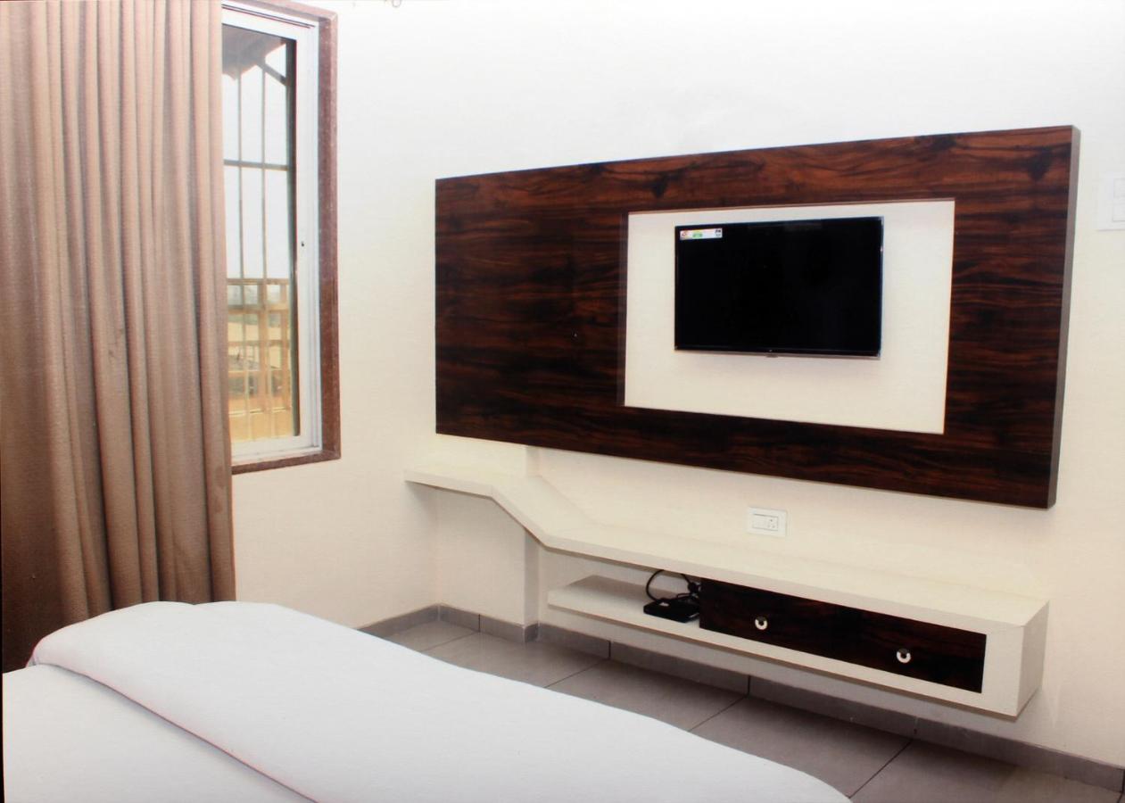 Hotel Central Park - Mumbai — Photos 3
